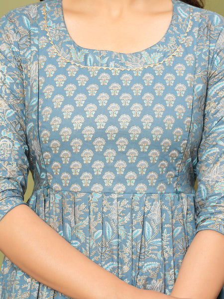 Elegant Grey-Gold Cotton Maternity Kurti Neck View