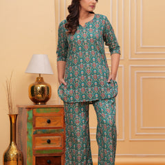 Emerald Floral Tile Print Co-ord Set – 3/4 Sleeve Top & Wide-Leg Pants