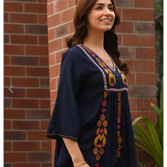 Refined Blue Rayon Embroidered Top Side