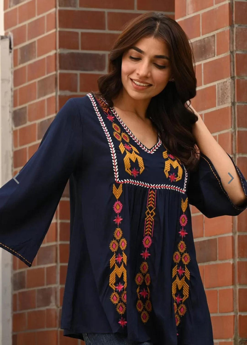 Refined Blue Rayon Embroidered Top Front