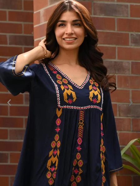Refined Blue Rayon Embroidered Top Image