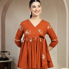 Charming Reddish Rayon Top with V-Neck Front
