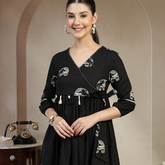 Elegant Black Rayon Top with V-Neck Front